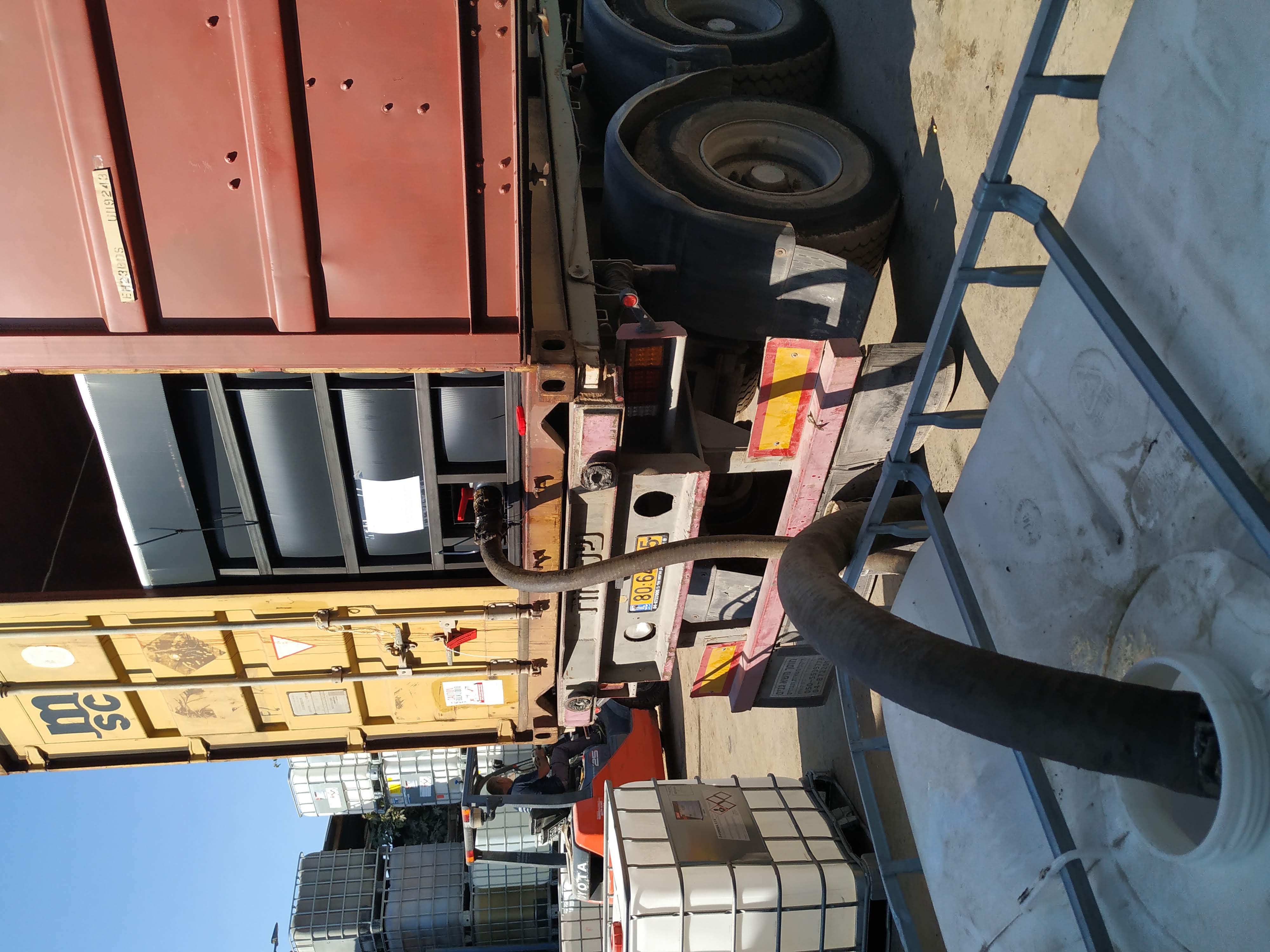 Transoceanic Bulk Container Vessel Logistics