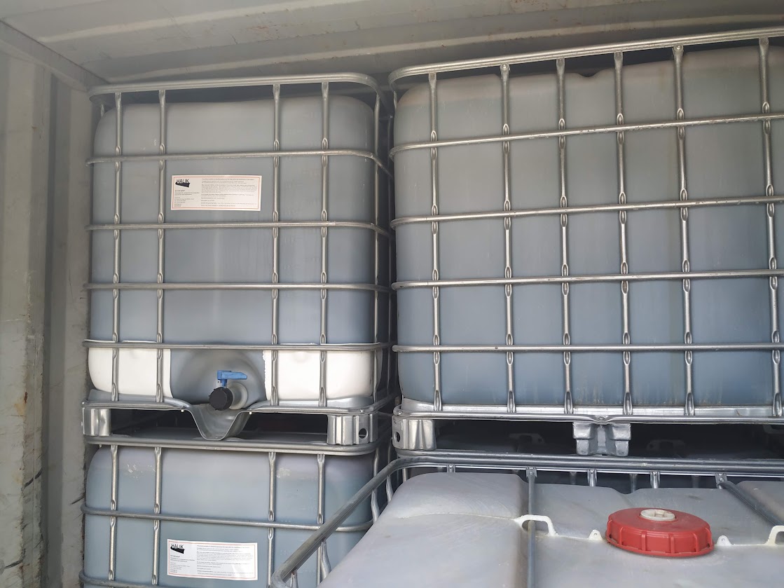 HALIK SOUP liquid polymer totes inside 20ft export container